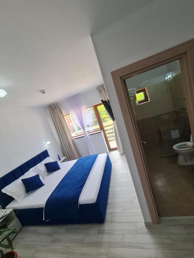Yuka Hotel Vama Veche Luaran gambar