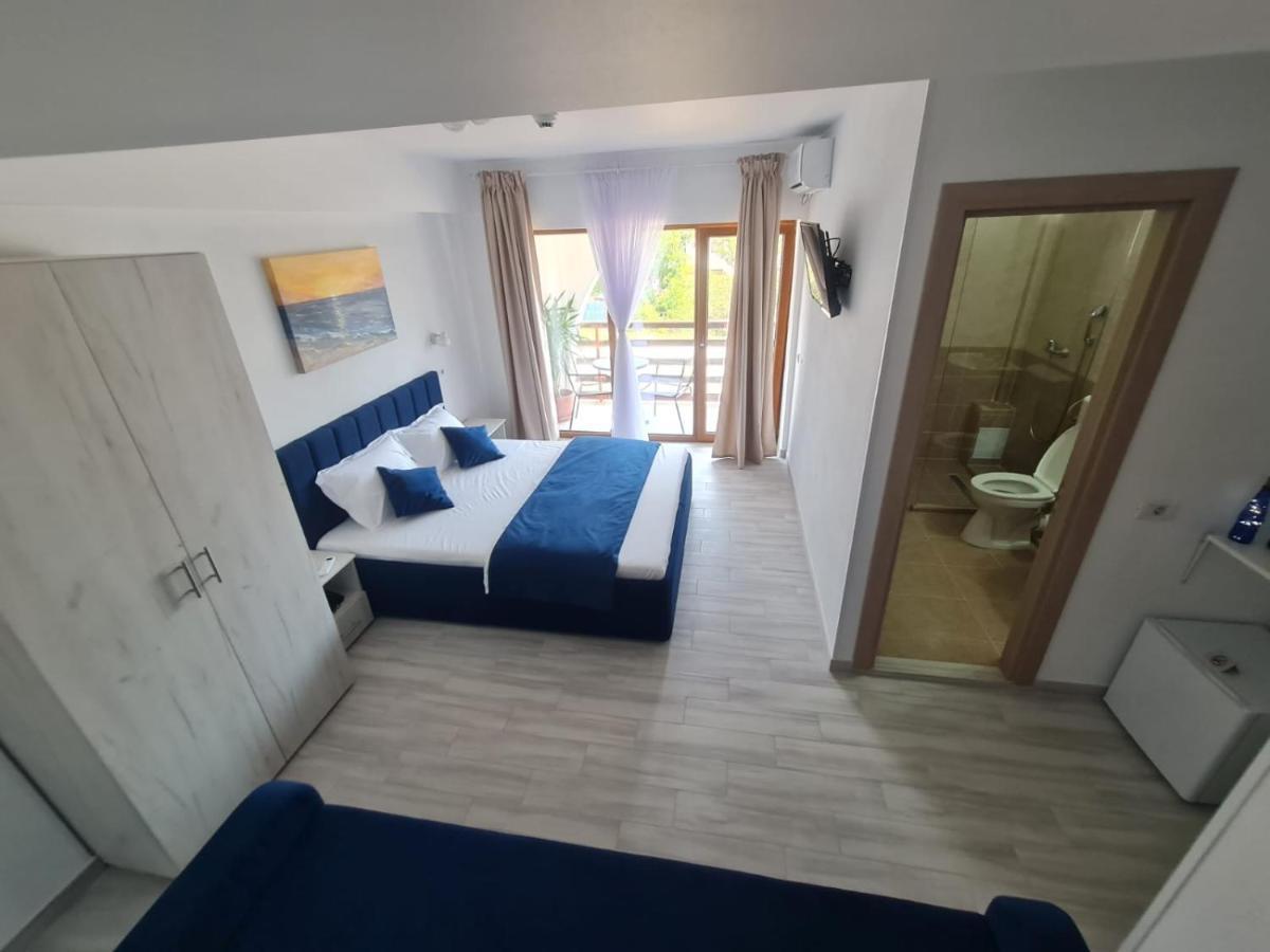 Yuka Hotel Vama Veche Luaran gambar